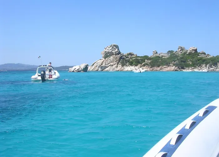 Isola Che Non C'e Trilocale 80 Mq Con Terrazza Sardegna 度假居 马达莱纳